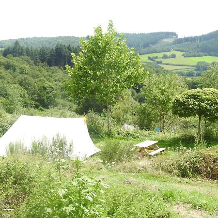 Camping La Foret Du Morvan Larochemillay Екстер'єр фото