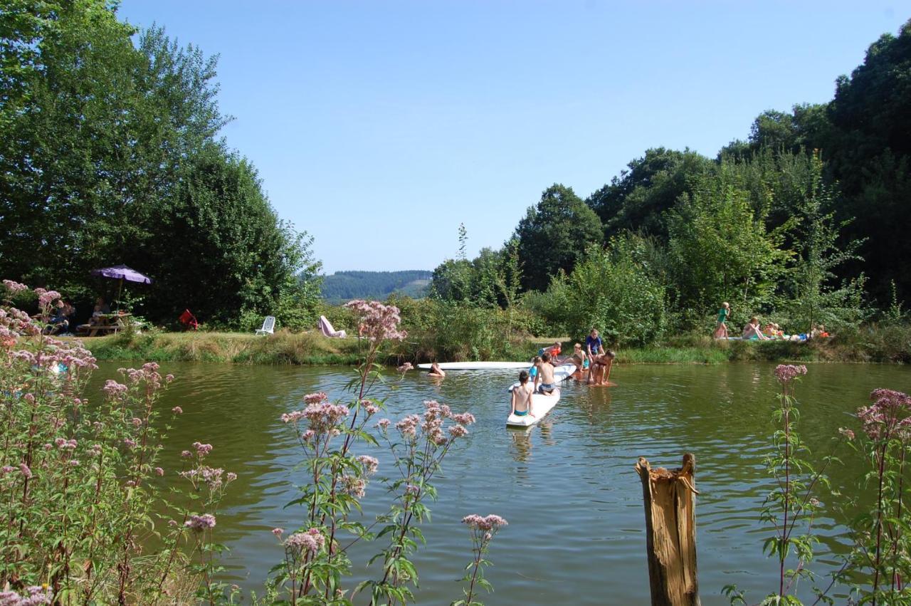 Camping La Foret Du Morvan Larochemillay Екстер'єр фото