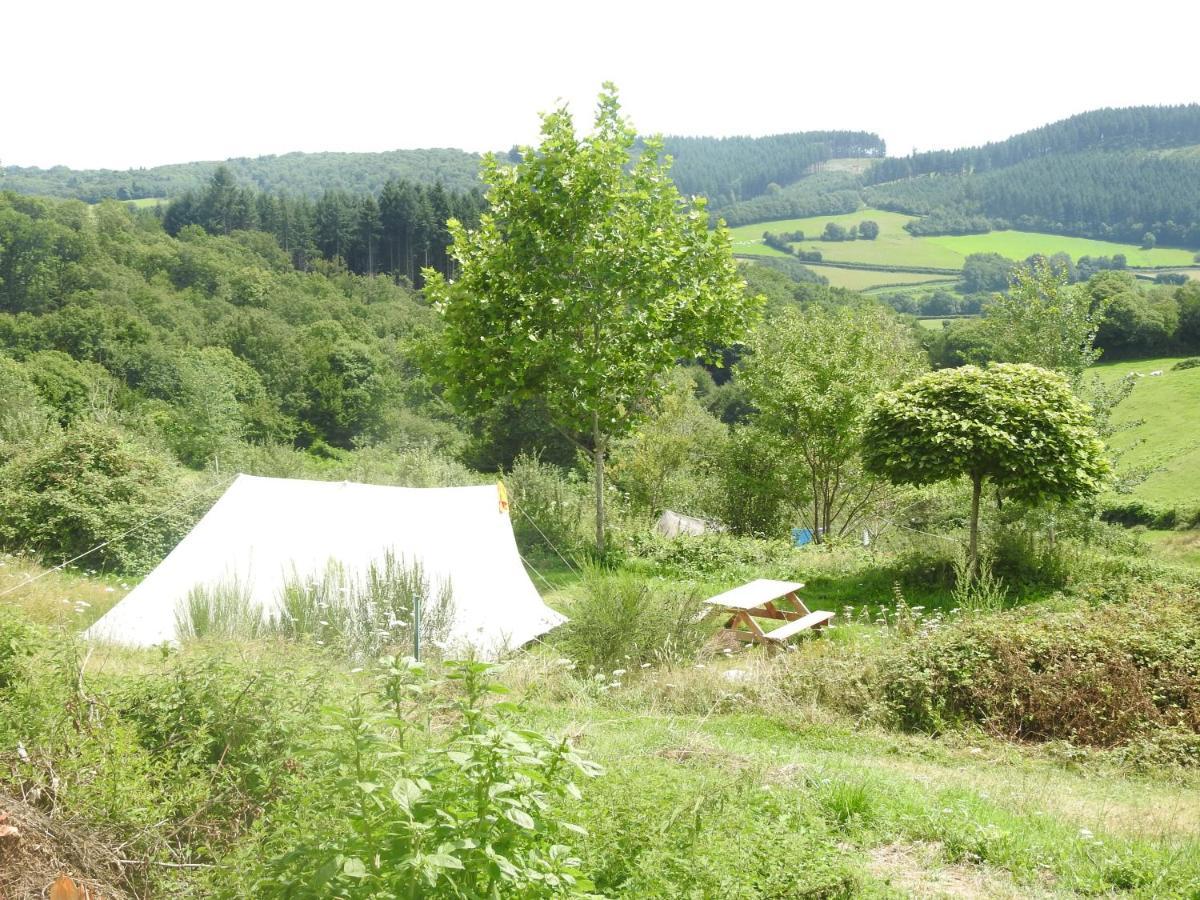 Camping La Foret Du Morvan Larochemillay Екстер'єр фото